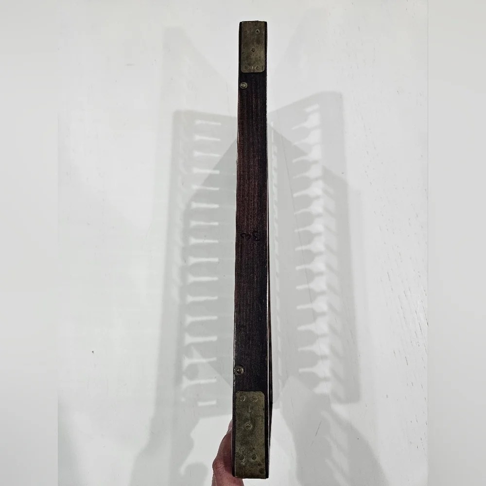 N/A classic wooden